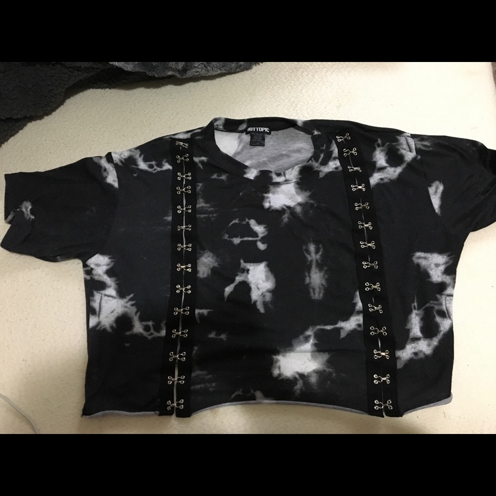 Black crop top